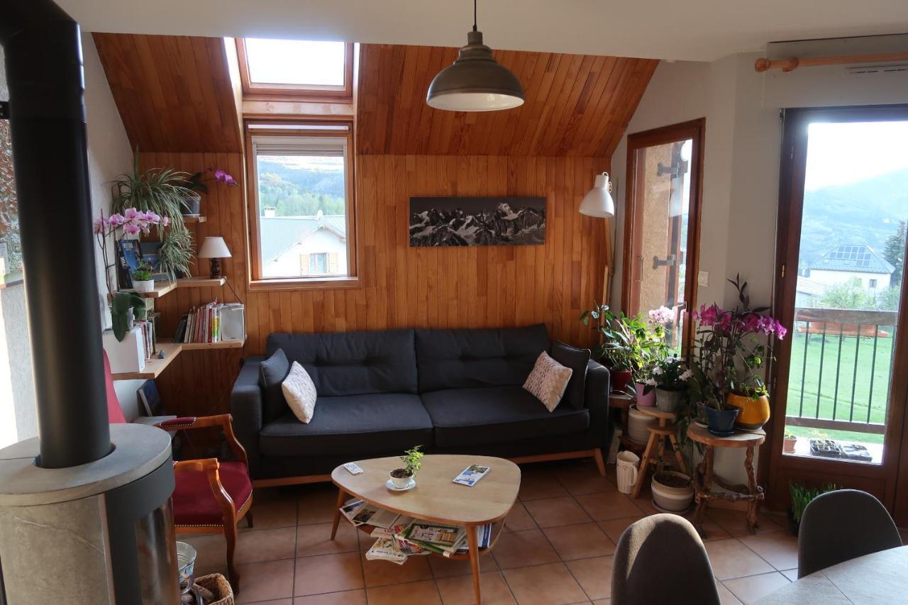 Chez Cat Et Christophe , Chambre Calme Et Lumineuse Chez L'Habitant Avec Vue Guillestre Kültér fotó